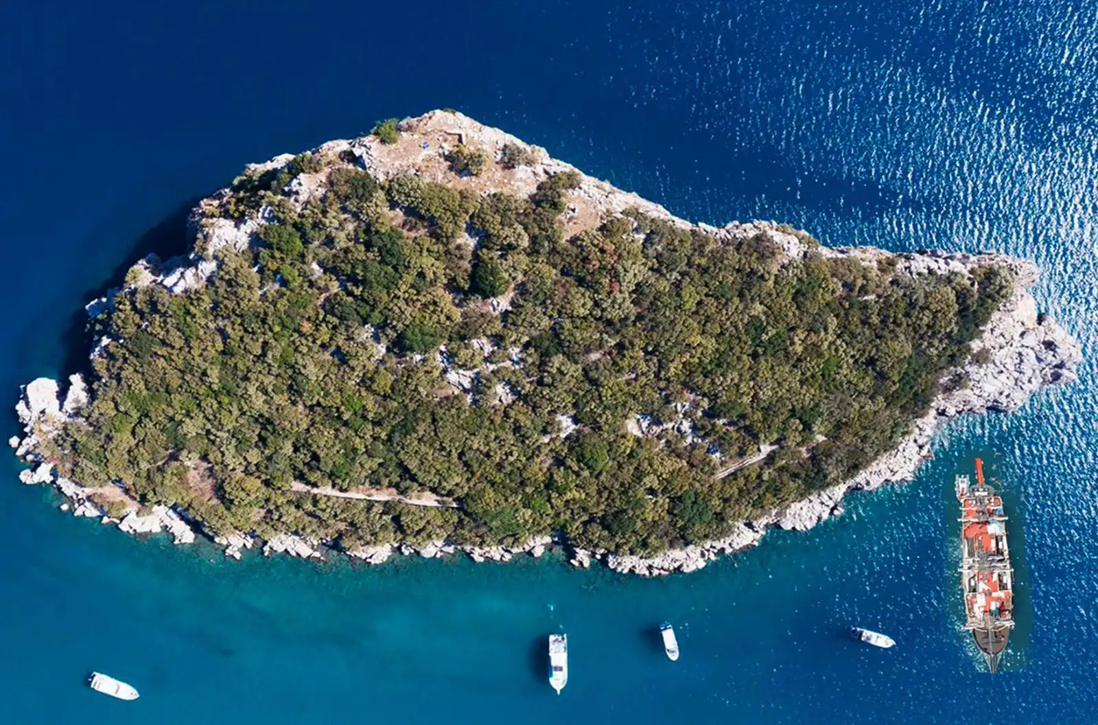 Аренда яхт в Турции – Luxury яхт чартер и частные морские туры Анталия